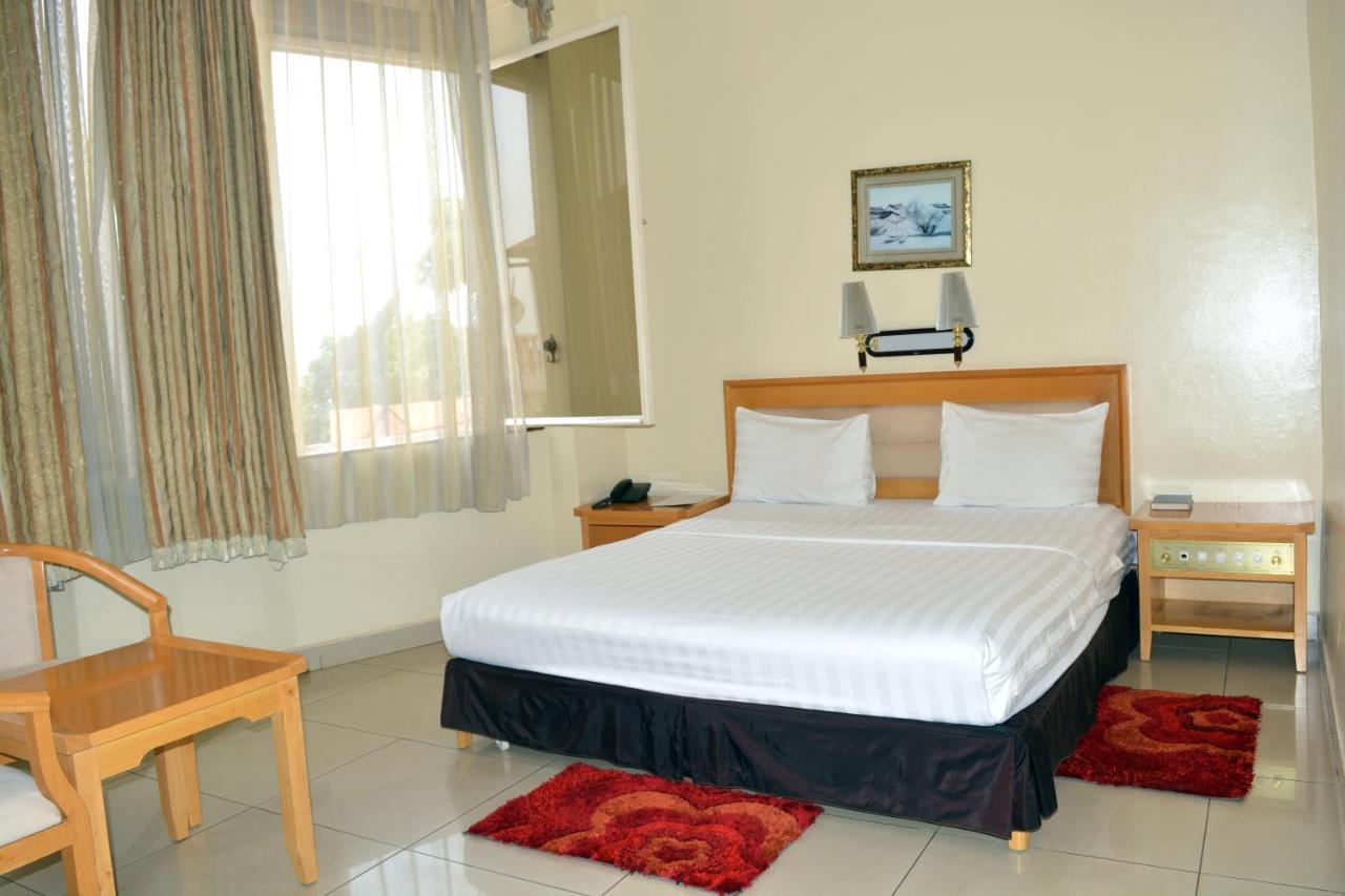 Civitas Hotel Kigali Exteriör bild
